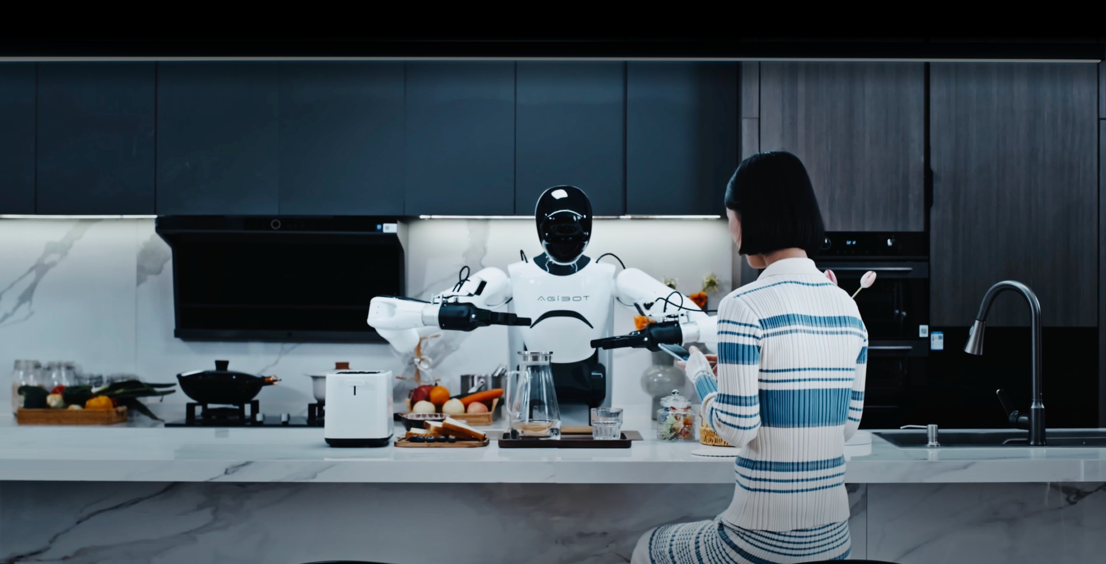 快盈VIII发布！ Genie Studio：行业首款具身智能一站式开发平台